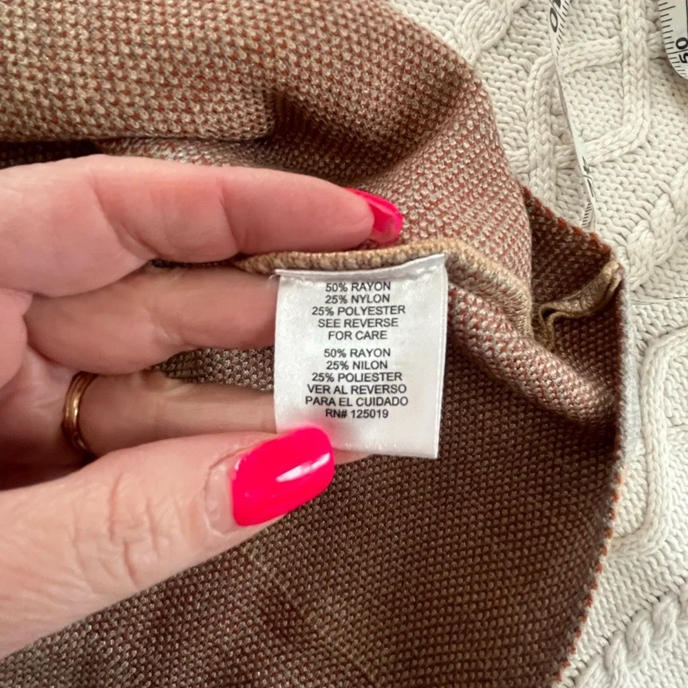 Joseph A. Plaid Turtleneck Oversized Poncho Designer Sweater Size Large - Picture 11 of 15